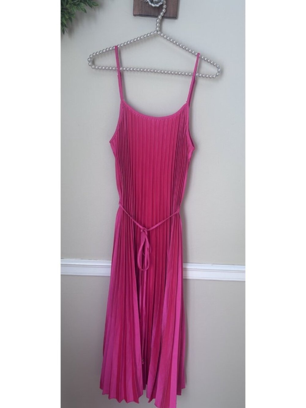 Sam Edelman Womens Size M Pink Pleated Maxi Midi Dress Sleeveless Satiny